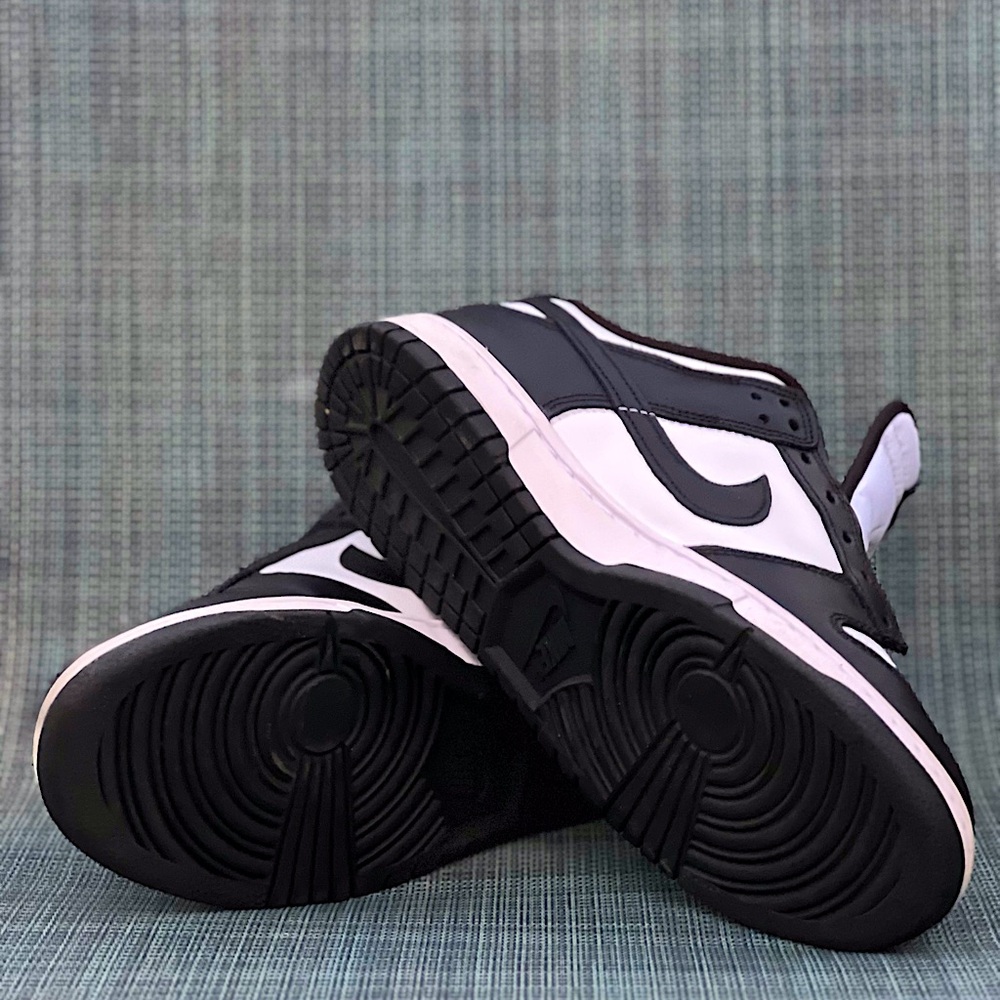 Nike Panda DunkLow